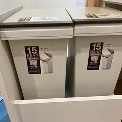 スリム食器棚【ダストボックス付き】の画像