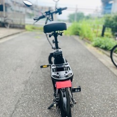 電動折りたたみ自転車の画像