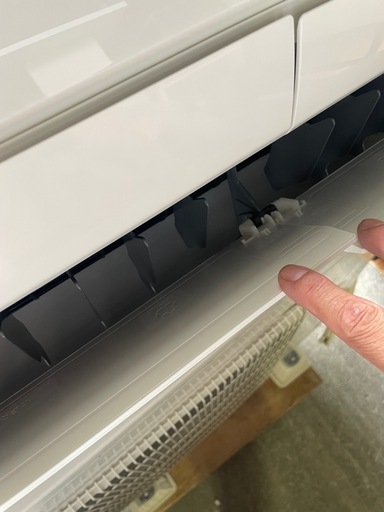 三菱電機　エアコン　MSZ-ZW7121S-W　おもに23畳用　
