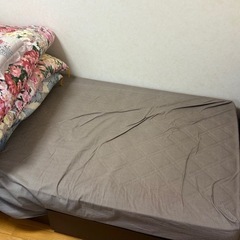 シングルベッド【マットレス付】の画像