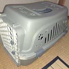 柴犬専用 ドッグフード ＆ "おまけ"のクレート付き♪ ロイヤルカナン BHN 柴犬 子犬用 10ヵ月齢まで 800g 新品未開封品 豆柴 小豆柴 極小豆柴の画像