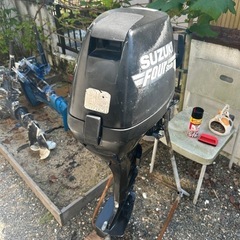 スズキ船外機　9.9馬力　4スト　L足　ジャンク品として出品　ヤマハ　トーハツの画像