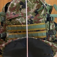 【迷彩柄リュックサック／元自衛官使用品階級章付き
】