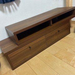 テレビボードの画像