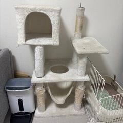 キャットタワー