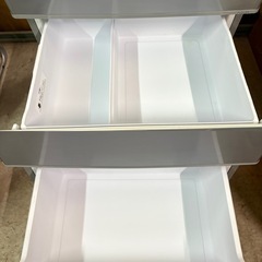 アクア AQUA 冷蔵庫 4ドア 左開き 2016年製の画像