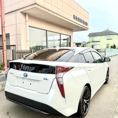 トヨタプリウス50の画像