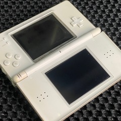 【稼働品】Nintendo DS Lite ホワイト　クイズマジックアカデミーDS 〜二つの時空石付きの画像
