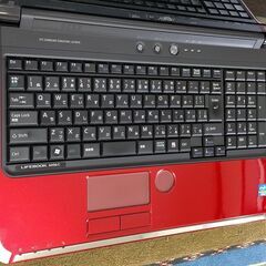 💌お買い得品 💌 👌動作良好👌【整備済み】💗保証付き💕光速☆彡ノートパソコン 富士通 LIFEBOOK AH56/C ルビーレッド N0.l28 ✅送料無料！の画像