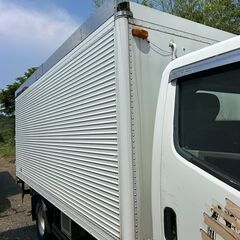 2.5坪、外寸長さ466cm 保冷コンテナ、内寸高さ165cm、横ドア、鍵付き●キャンプ場所.お庭.離れ.資材倉庫.農漁業.ベッドハウス●福岡発の画像