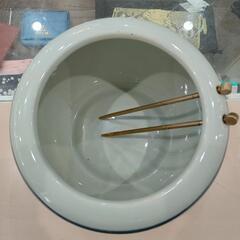 ★  火鉢  直径18cm  小型  おしゃれ  ディスプレイ  火箸付  北九州店舗店頭販売のみの画像
