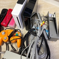 【最終価格】Wii本体2台他セット売りの画像