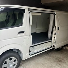 令和6年式　1万キロ　ハイエースバン DX チュウオンレイトウバンの画像