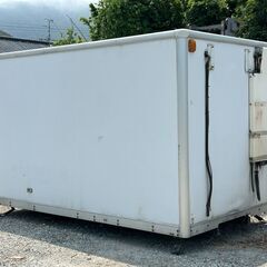 1.5坪、外寸長さ337cm★保冷バン、保冷コンテナ★バイクガレージ.作業場資材物置.倉庫.農漁業.防災.ワークスペース★福岡発 (ウ)の画像