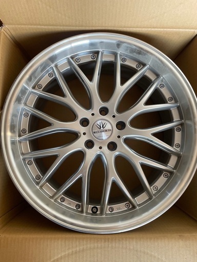 ロクサーニ　マルチフォルケッタ