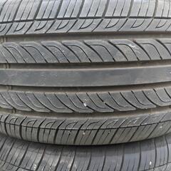 225/40r19　2本の画像