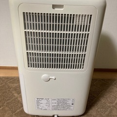 SHARP シャープ 衣類乾燥機 除湿機 CV-J71の画像