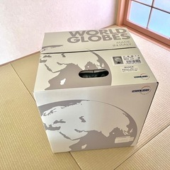 白地球儀の画像
