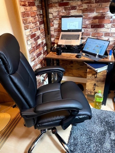 デスク&ゲーミングチェア