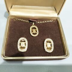 【CELIN】セリーヌ　トリオンフ　ネックレス＆イヤリングの画像