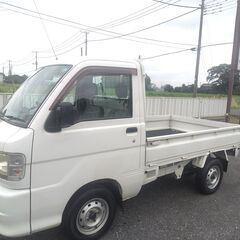 ハイゼットトラック2ＷＤ　16年式　２００４年　８９９５０㎞　フロア5速　エアコンパワステの画像