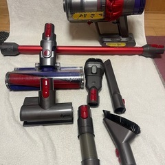 ダイソン掃除機　V10 SV12 fluffyの画像