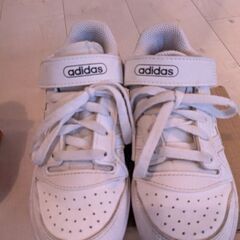 NIKE　VANS 　newbalance　 zara 　無印　adidas靴の画像