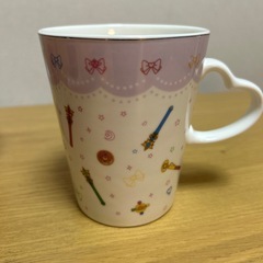 セーラームーン　コップ
の画像