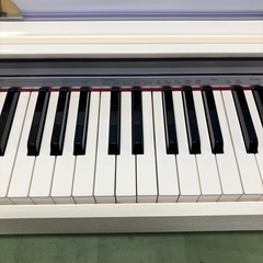 電子ピアノ　CASIO PX-735の画像