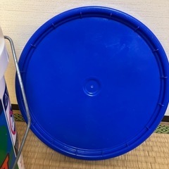 《取引終了み》バケツ　収納　蓋付きの画像