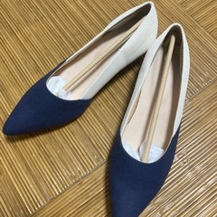 未使用品 デザインパンプス ローヒール3センチの画像