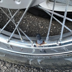 ホンダ　リトルカブ　フロントホイールの画像