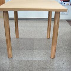 美品 無印良品 2人用 ダイニングテーブル 木製 オーク材 W80×D80×H72cm 2人掛【モノ市場安城店】013の画像