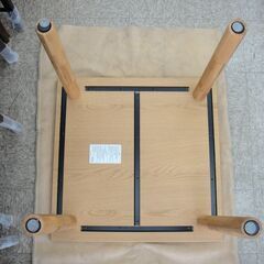 美品 無印良品 2人用 ダイニングテーブル 木製 オーク材 W80×D80×H72cm 2人掛【モノ市場安城店】013の画像