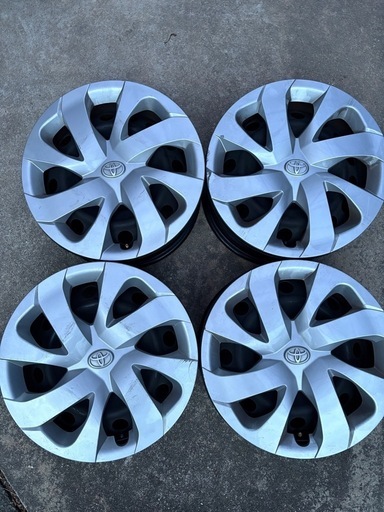 売れました　
シエンタ純正スチールホイール