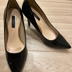 EVOL 7cmヒールパンプス22.5cm　   
