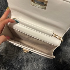 ショルダーバッグの画像