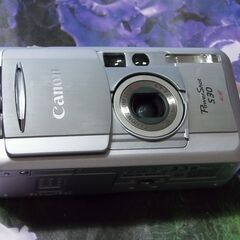 CANON Power Shot S30/デジタルカメラ！過年の経過ですのでジャンク扱いです！の画像