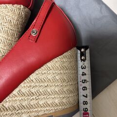 ウェッジソール　赤　サイズ・M(22.5〜23cm)の画像