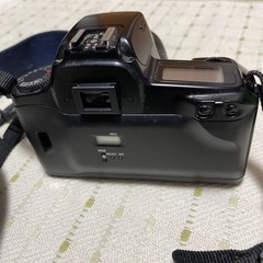 EOS1000Sの画像
