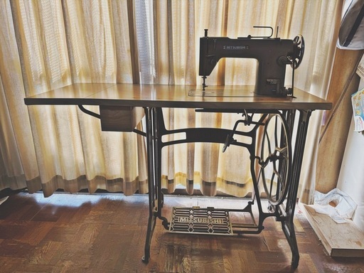 【GO-1042】三菱 MITSUBISHI 職業ミシン TA-300 足踏ミシン