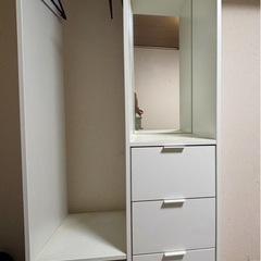 【早く取りに来てくださる方
】IKEA ドレッサーの画像