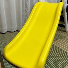 すべり台　室内遊具の画像