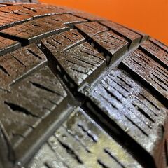 YOKOHAMA ice GUARD iG60 195/65R15 15インチ スタッドレス 4本 プリウス セレナ カローラフィールダー ウィッシュ ストリーム等　(KTH321)の画像