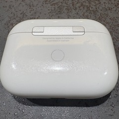 【値下げ】AirPods Pro 正規品 MLWK3J/A 箱付きの画像