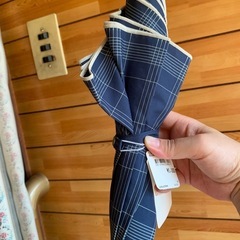 【未使用品】紺色チェックの婦人傘　８月４日まで‼️の画像