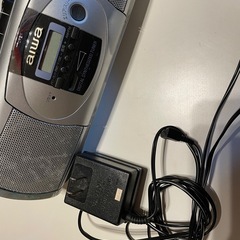 AIWA ラジカセ　レトロ　昭和