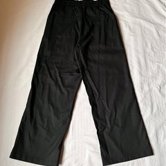 新品　タグ付き　XCHENG☆ワイドパンツ M ★ウエスト背中側ゴム仕様の画像