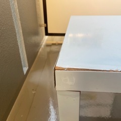 IKEAテーブルの画像