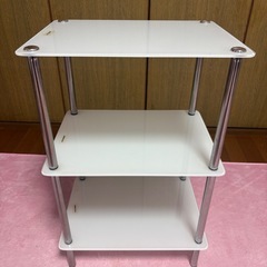 サイドテーブルの画像